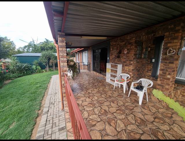 5 BEDROOM FREEHOLD FOR SALE IN THE REEDS